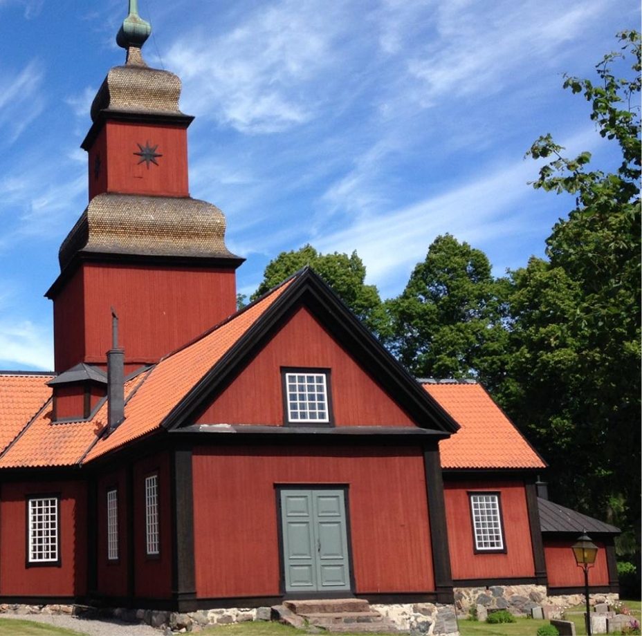 Roslags-Kulla kyrka
